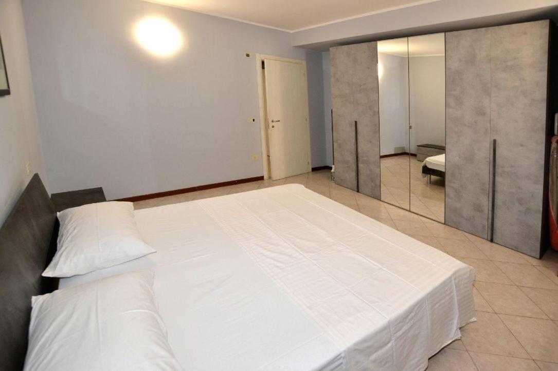 Appartamento Capolaterra Desenzano del Garda Exterior photo