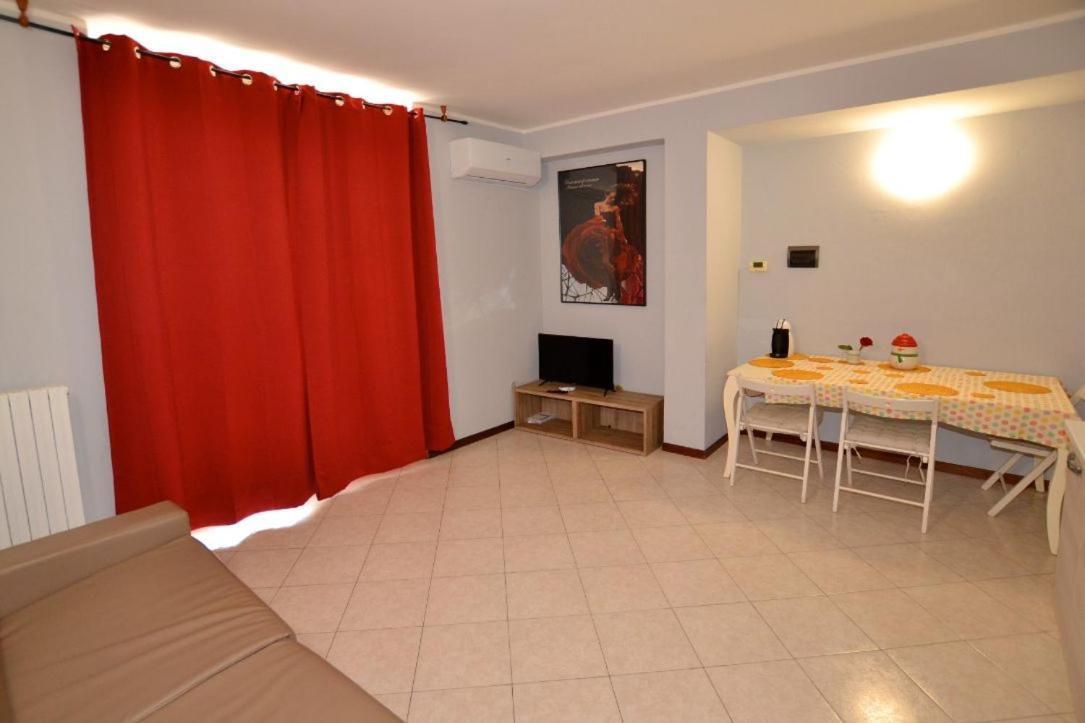 Appartamento Capolaterra Desenzano del Garda Exterior photo